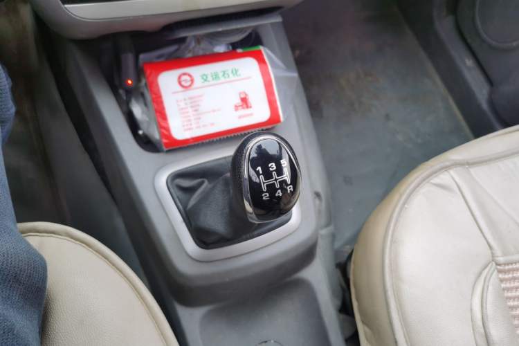Used BAIC Weiwang M20 2014 1.5L practical type BJ415A Gear Lever