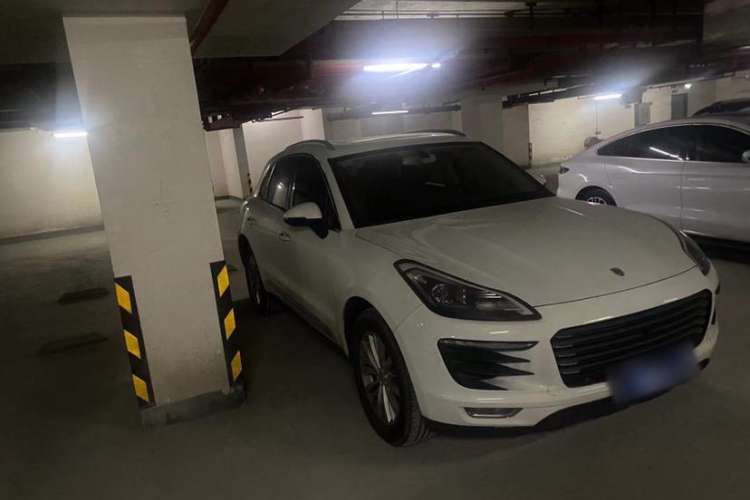 Used Zotye SR9 2017 2.0T Automatic Ultimate Light Edition