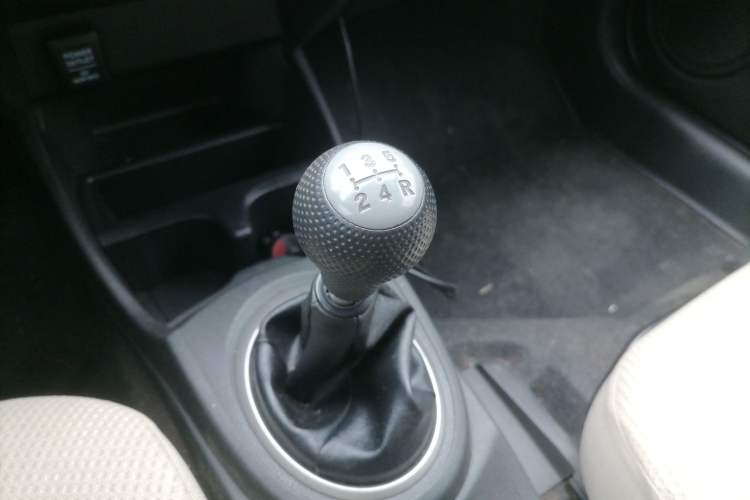 Used Honda Fit 2011 1.3L manual Comfort version