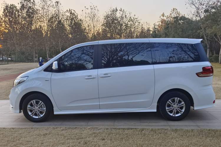 Used SAIC MAXUS G10 2019 Facelift PLUS 2.0T Automatic Elite Edition China VI