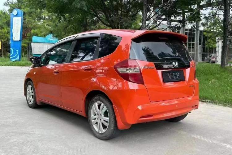 Used Honda Fit 2011 1.3L manual Comfort version