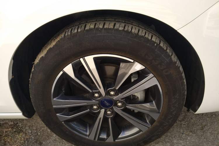 Used Ford Escort 2021 1.5L Automatic Diamond Edition
