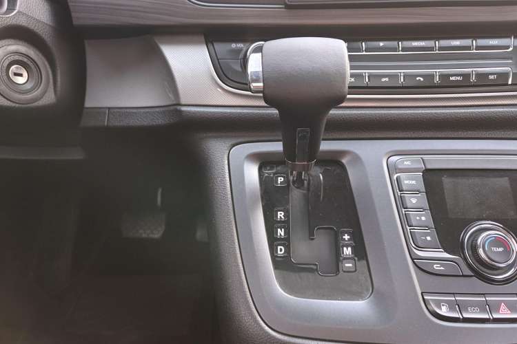 Used SAIC MAXUS G10 2019 Facelift PLUS 2.0T Automatic Elite Edition China VI