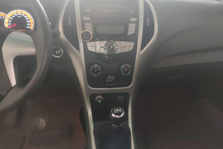 Used BYD F3 2015 Energy-Efficient Model 1.5L Manual Comfort Edition