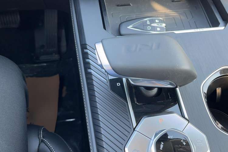 Used Changan UNI-K iDD 2023 Zhidian iDD 1.5T 135km Smart & Fun Model
