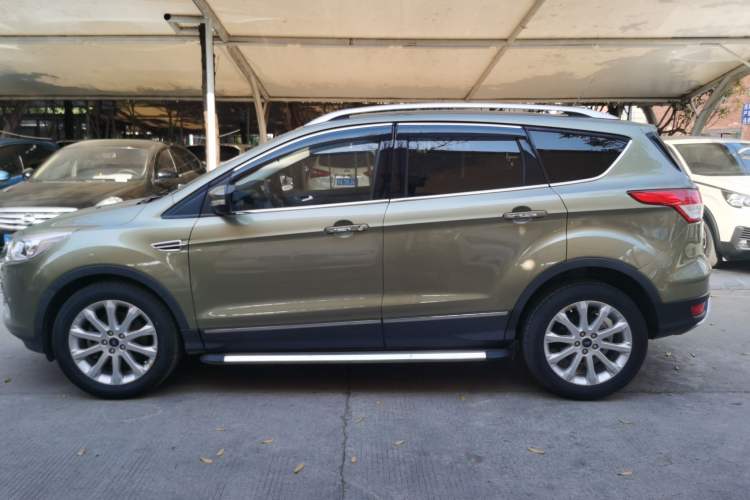 Used Ford Kuga 2015 2.0L GTDi Four-Wheel Drive Elite Model