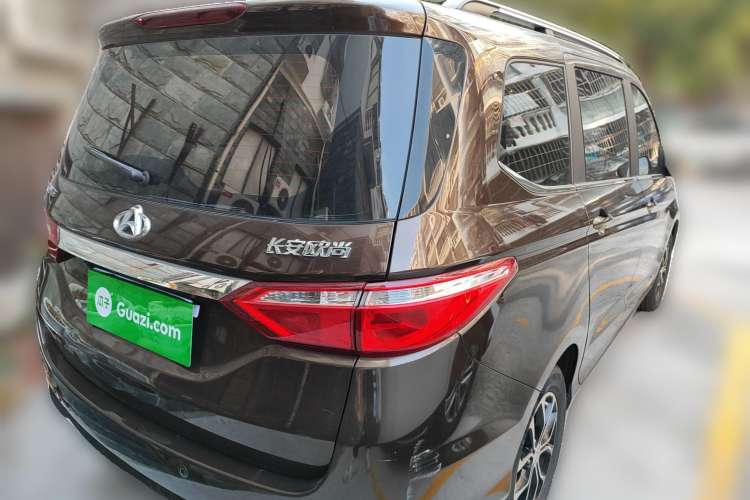 Used CHANGAN KAICHENG Oushang A600 2016 1.5L Manual Luxury 7-Seater Rear Right 45 Deg