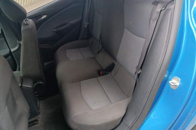 Used Chevrolet Cruze 2017 1.5L Automatic Pioneer Sunroof Edition
