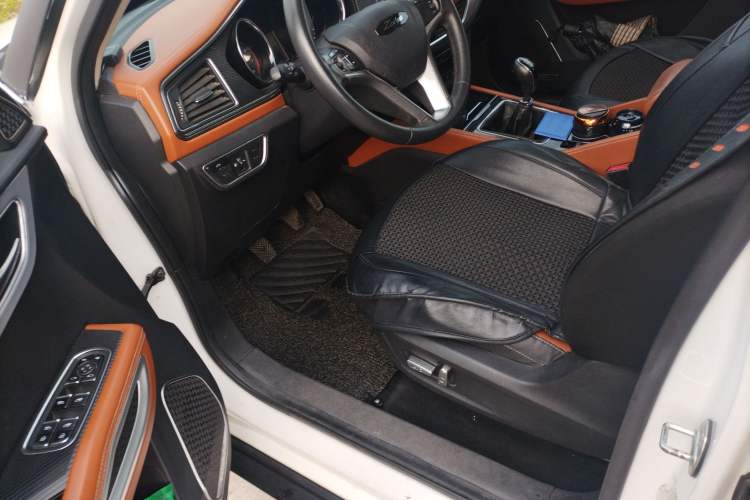 Used Zotye T300 2017 1.5L Manual Luxury Model
