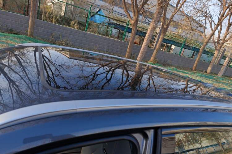 Used Oshan Z6 New Energy 2023 ZhiDian iDD 150KM Flagship PLUS Smart Parking Edition