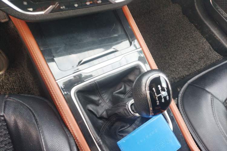 Used Zotye T300 2017 1.5L Manual Luxury Model
