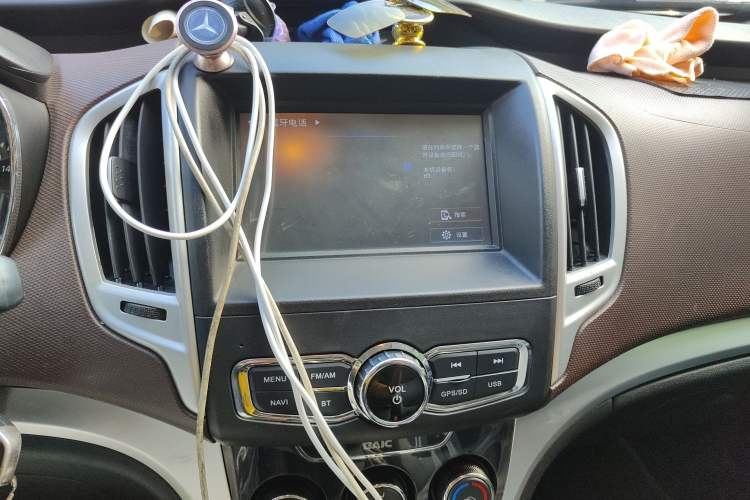 Used HYOSOW H3 2015 1.5L manual Comfort trim level
