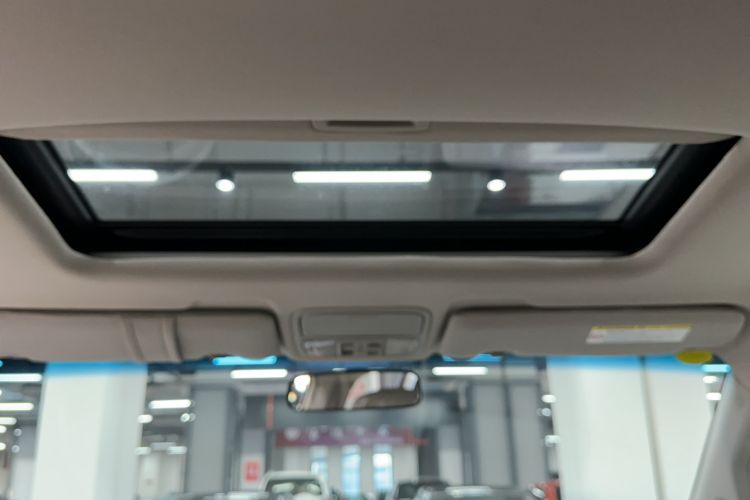 Used Honda Elysion 2015 2.4L VTi-S Prestige Edition