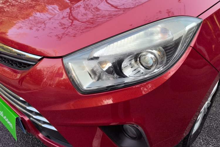 Used JAC Refine S5 2013 1.5T Manual Sunroof Version