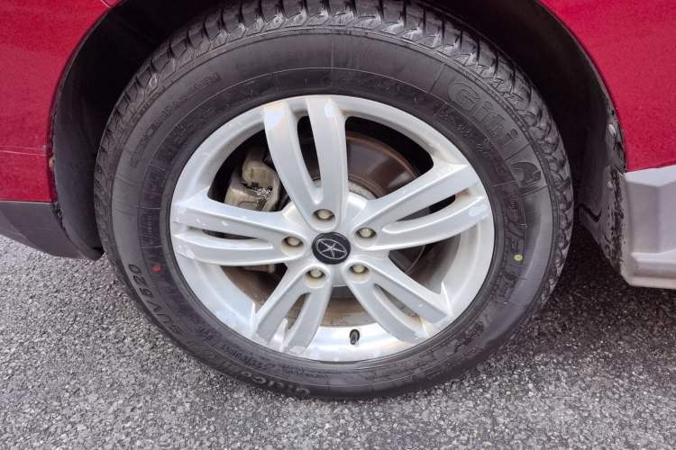 Used JAC Refine S5 2013 1.5T Manual Sunroof Version