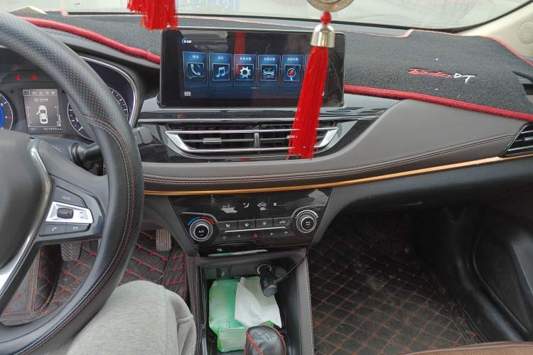 Used CHANGAN Eado DT 2018 1.6L Manual Smart Enjoyment Model Audio And AC Panel