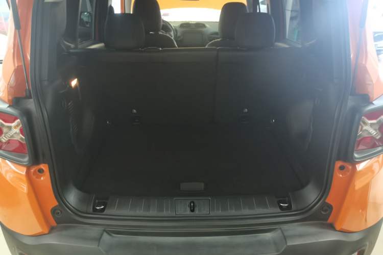 Used Jeep Renegade 2019 220T Automatic Night Eagle Edition