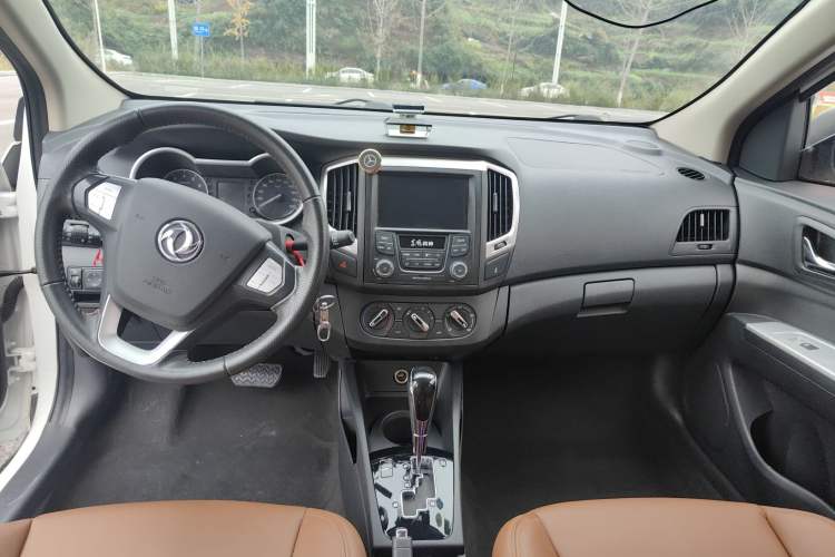 Used Dongfeng Aeolus AX3 2017 Leading Edition 1.5L Automatic Cool Style