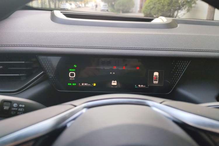 Used Wey Mocha New Energy 2023 Two-Wheel Drive Long-Range Version