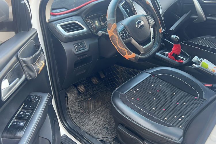 Used SWM X7 2016 1.5T Manual Luxury Edition 7 Seats