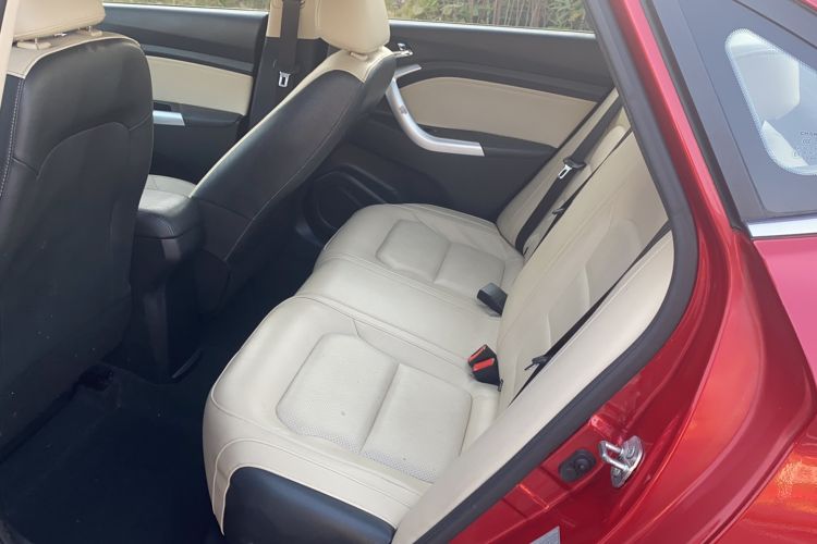 Used Changan Alsvin V7 2015 1.6L Manual Enjoyment Model China V Standard
