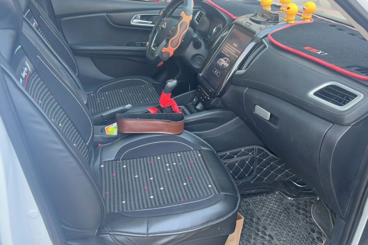 Used SWM X7 2016 1.5T Manual Luxury Edition 7 Seats