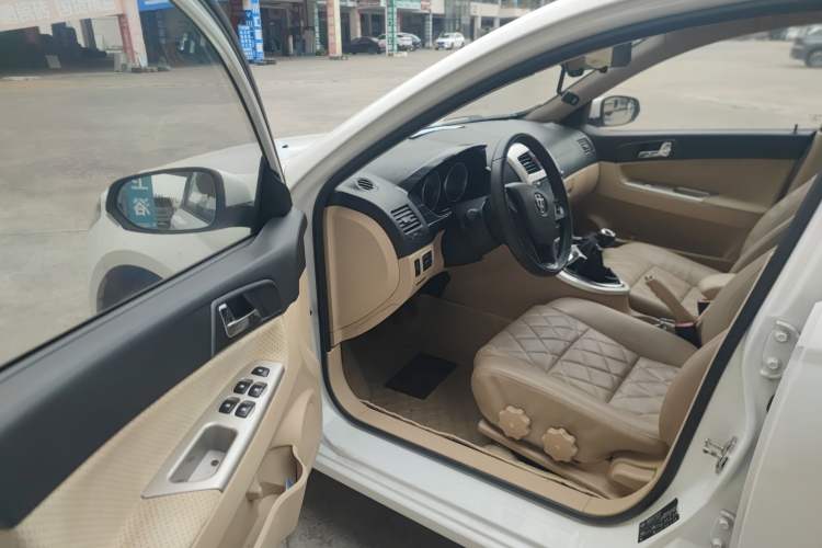 Used Brilliance H330 2013 1.5L Manual Luxury Model