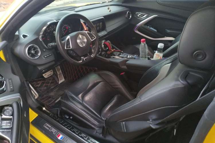 Used Chevrolet Camaro 2017 2.0T RS
