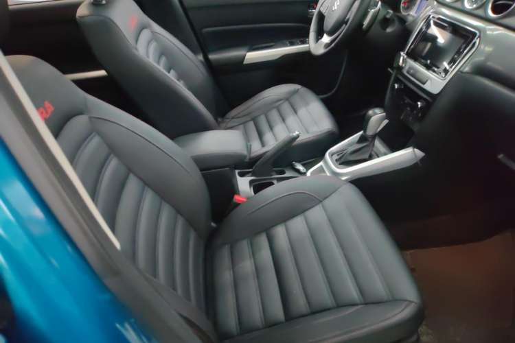 Used Suzuki Vitara 2016 1.4T Automatic Two-Wheel Drive Luxury Version
