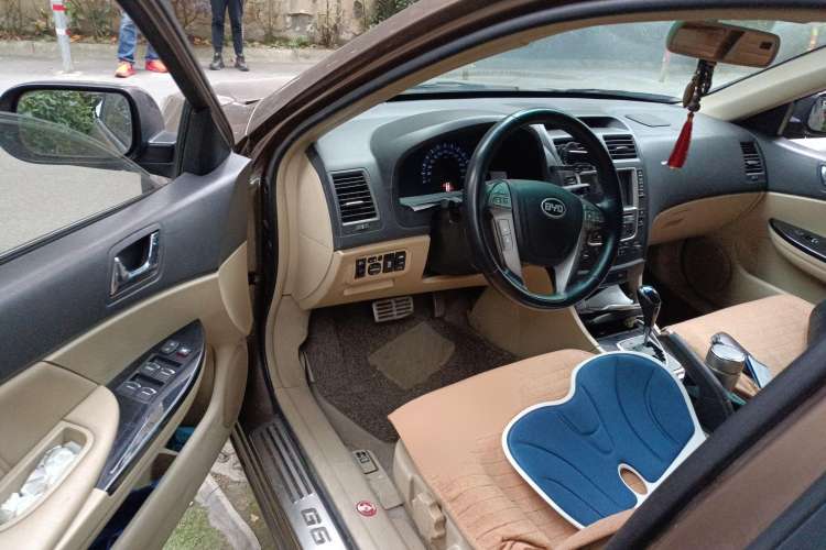 Used BYD G6 2012 1.5TID Automatic Prestige Edition