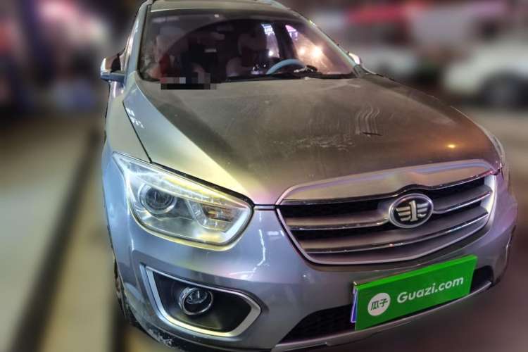 Used Bestune X80 2015 2.0L automatic luxury version
