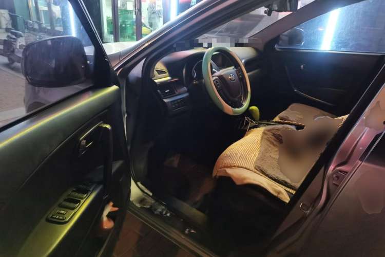 Used Bestune X80 2015 2.0L automatic luxury version
