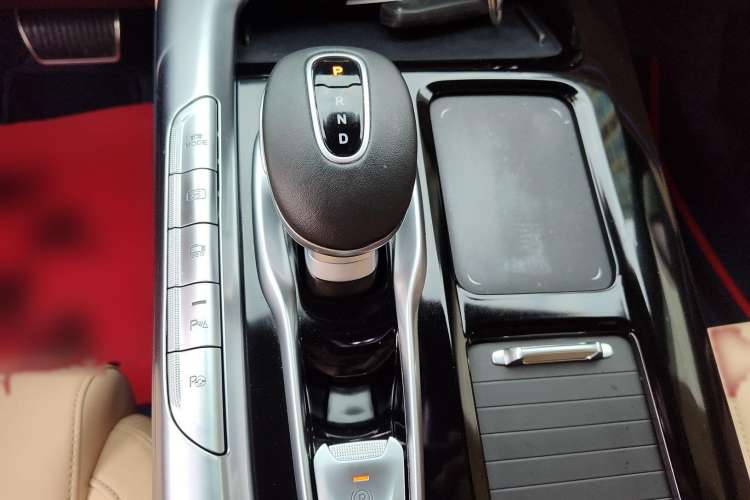 Used VOYAH FREE 2021 Two-Wheel Drive Standard Pure Electric City Edition
