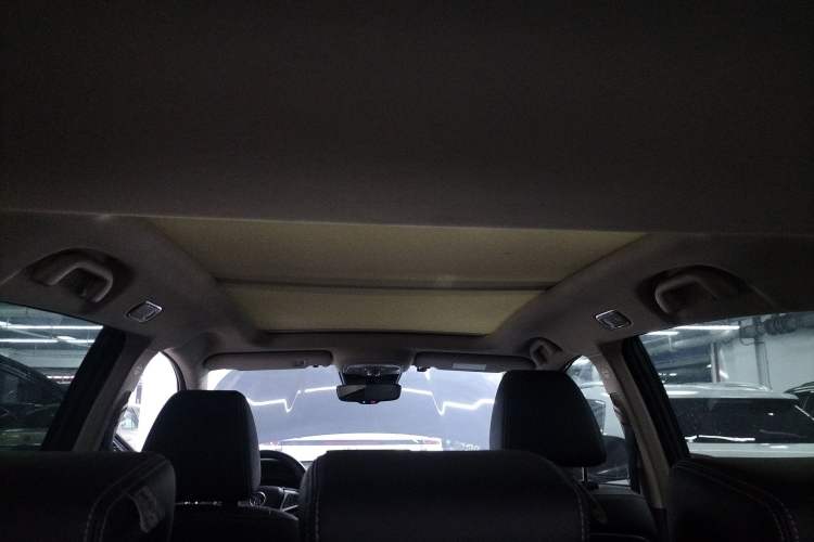 Used BYD Song New Energy 2019 Song DM 1.5TID Smart Connect Premium Model
