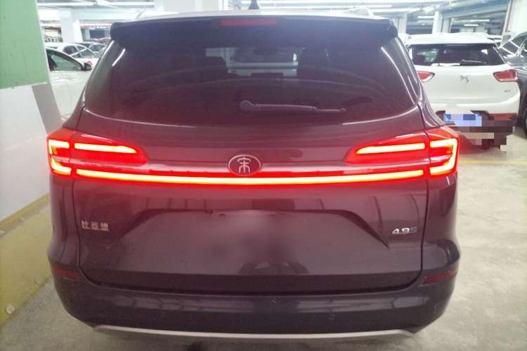 Used BYD Song New Energy 2019 Song DM 1.5TID Smart Connect Premium Model
