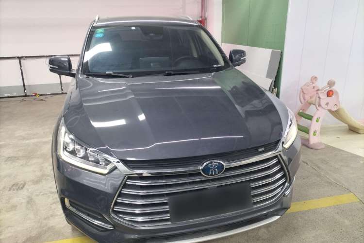 Used BYD Song New Energy 2019 Song DM 1.5TID Smart Connect Premium Model
