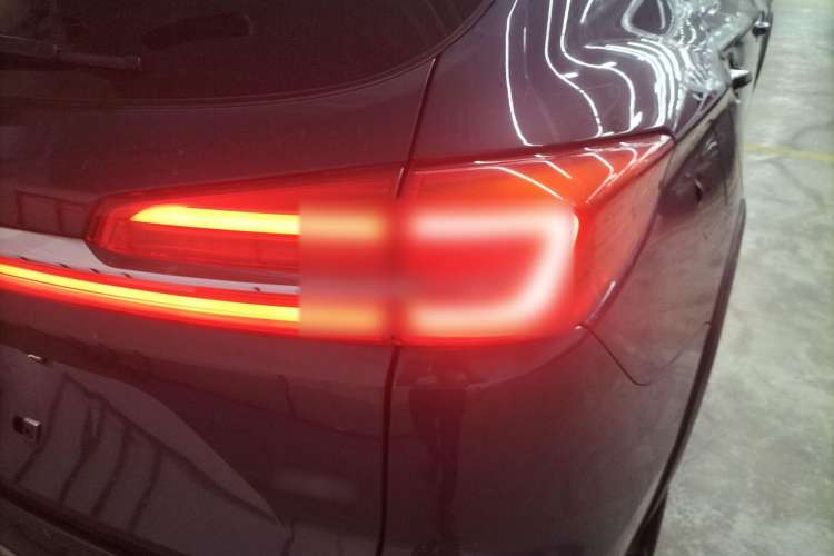 Used BYD Song New Energy 2019 Song DM 1.5TID Smart Connect Premium Model
