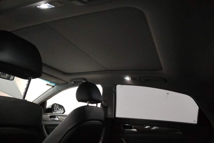 Used Hyundai Sonata Plug-in Hybrid 2018 2.0 PHS Smart Connect Version China VI Standard