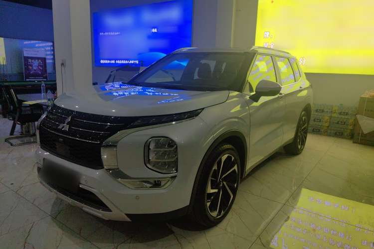 Used Mitsubishi Outlander 2023 1.5T CVT Four-Wheel Drive Prestige Edition 7 Seats