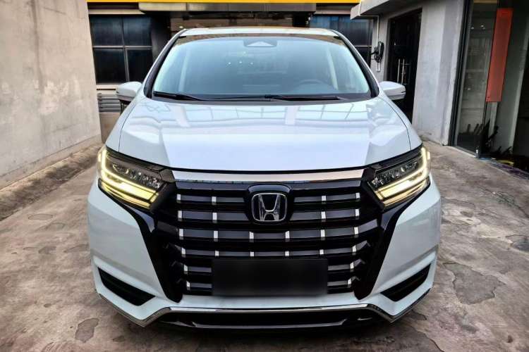 Used Honda Elysion 2024 2.0L eHEV Luxury Edition