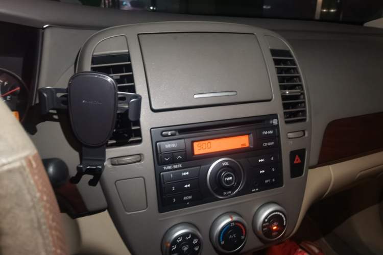 Used Nissan Sylphy 2008 1.6XE Comfort Edition Audio And AC Panel