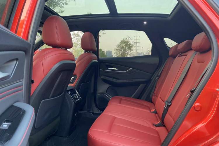 Used FORTHING T5 EVO 2021 1.5TD DCT Starry Edition
