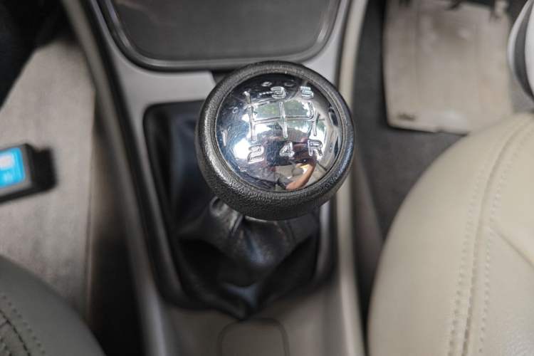Used Citroen Elysee 2012 Sedan 1.6L Manual Tech Model
