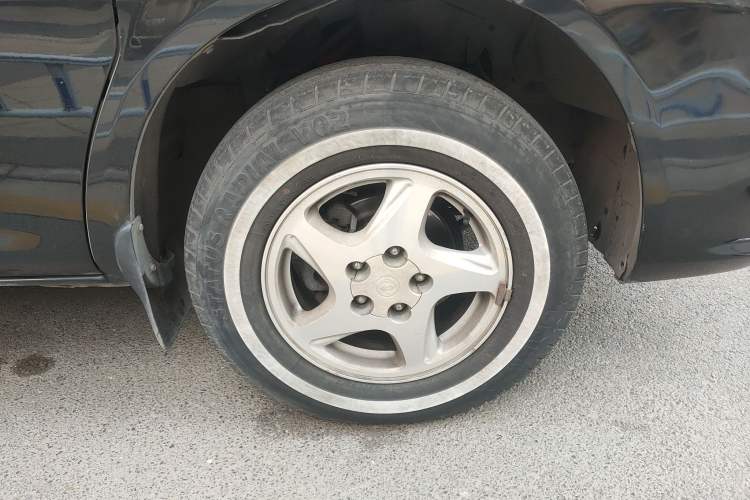 Used FORTHING Lingzhi M5 2018 Comfort Model