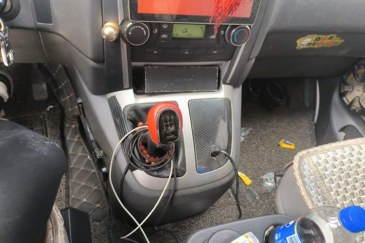 Used Jinbei Express 2020 2.0L Upgraded Version China VI Standard 6-Seater 1TZS