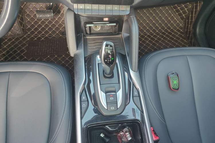 Used Brilliance V7 2018 280T DCT Luxury Model 5 Seats