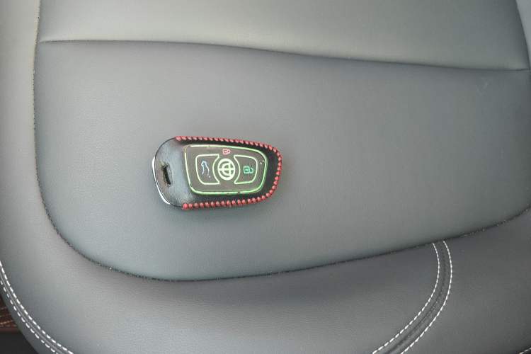 Used Brilliance V7 2018 280T DCT Luxury Model 5 Seats