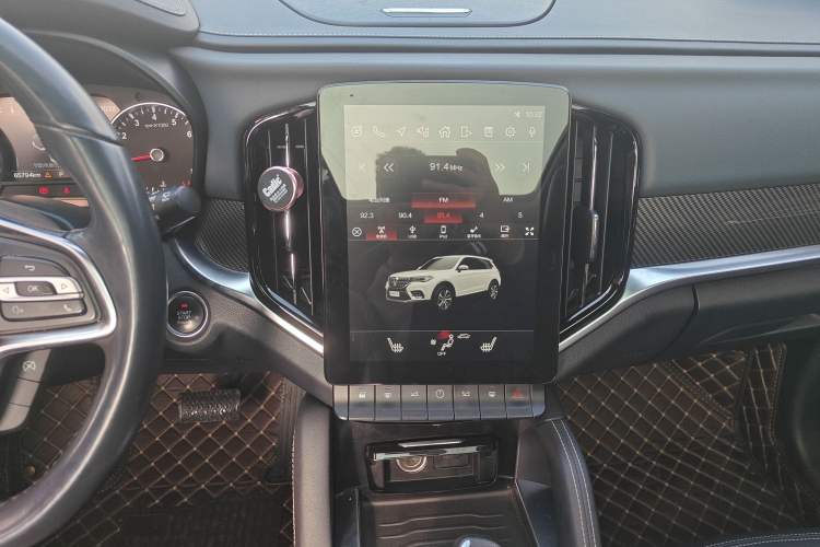 Used Brilliance V7 2018 280T DCT Luxury Model 5 Seats