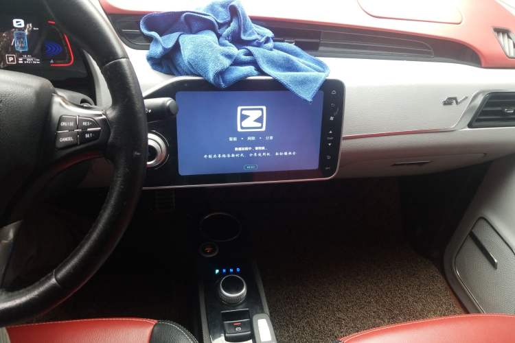 Used Zotye E200 2016 Three-Door Two-Seater Tech Edition
