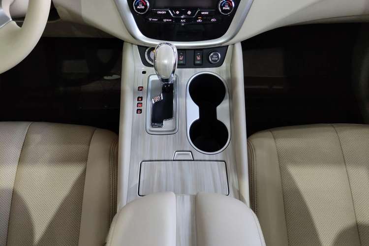 Used Nissan Murano 2021 2.5 S/C HEV XE Four-Wheel Drive Hybrid SmartConnect Prestige Edition
